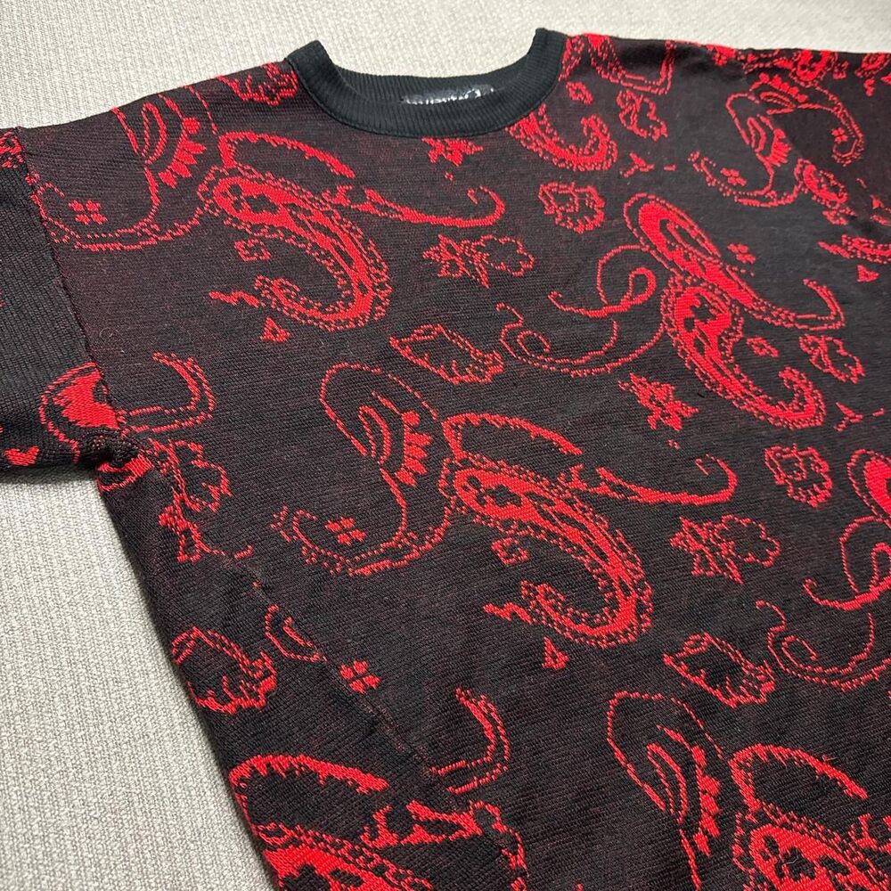 Vintage Westside Paisley Sweater Crewneck Black Red Knit Size Small 294